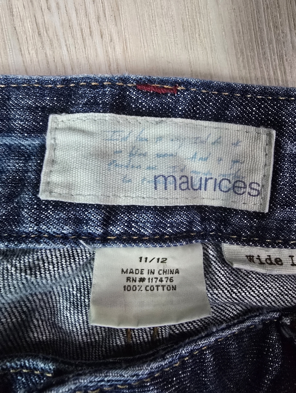 Maurices Women's Dark Wide Leg Jeans Size 11/12 - Picture 2 of 4